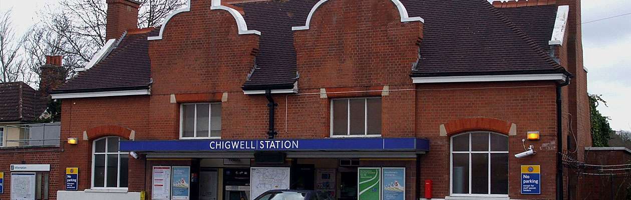 Chigwell Airport Taxi